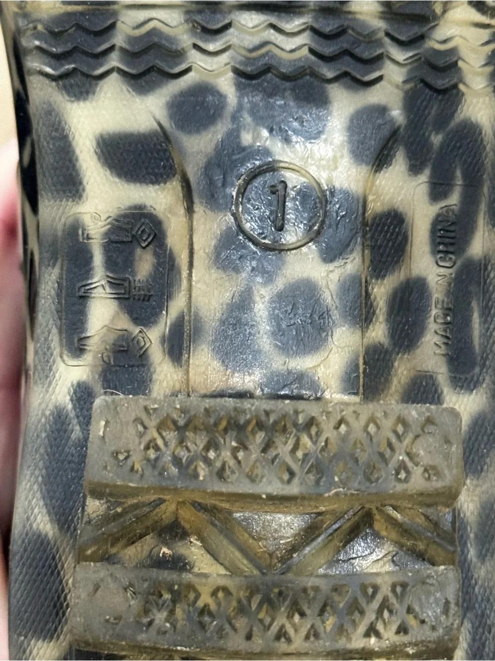 Leopard Print Rain Boots Girls Youth Size 1 Black Bow Glossy